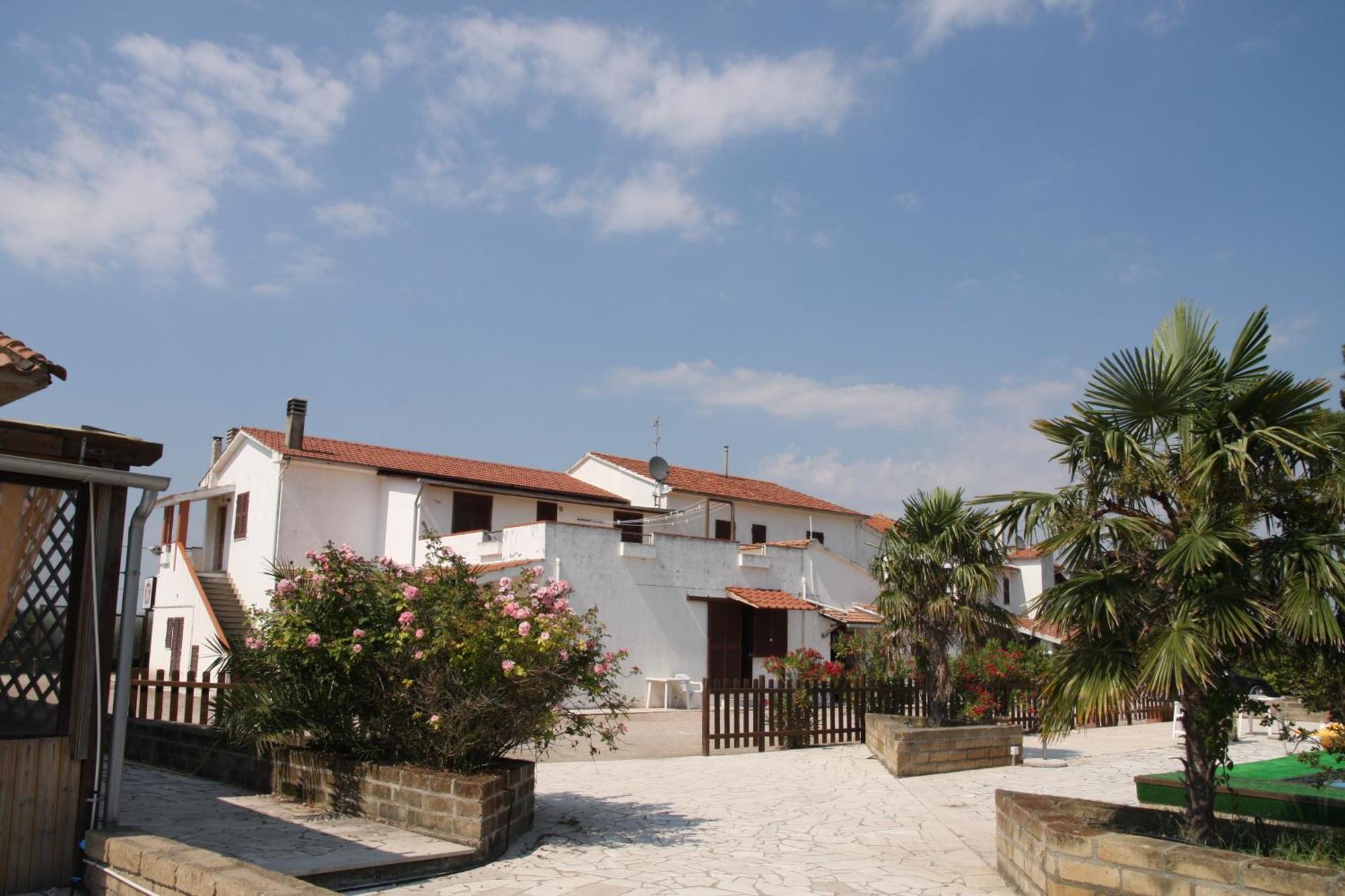 Hotel Dory Albinia Exterior photo